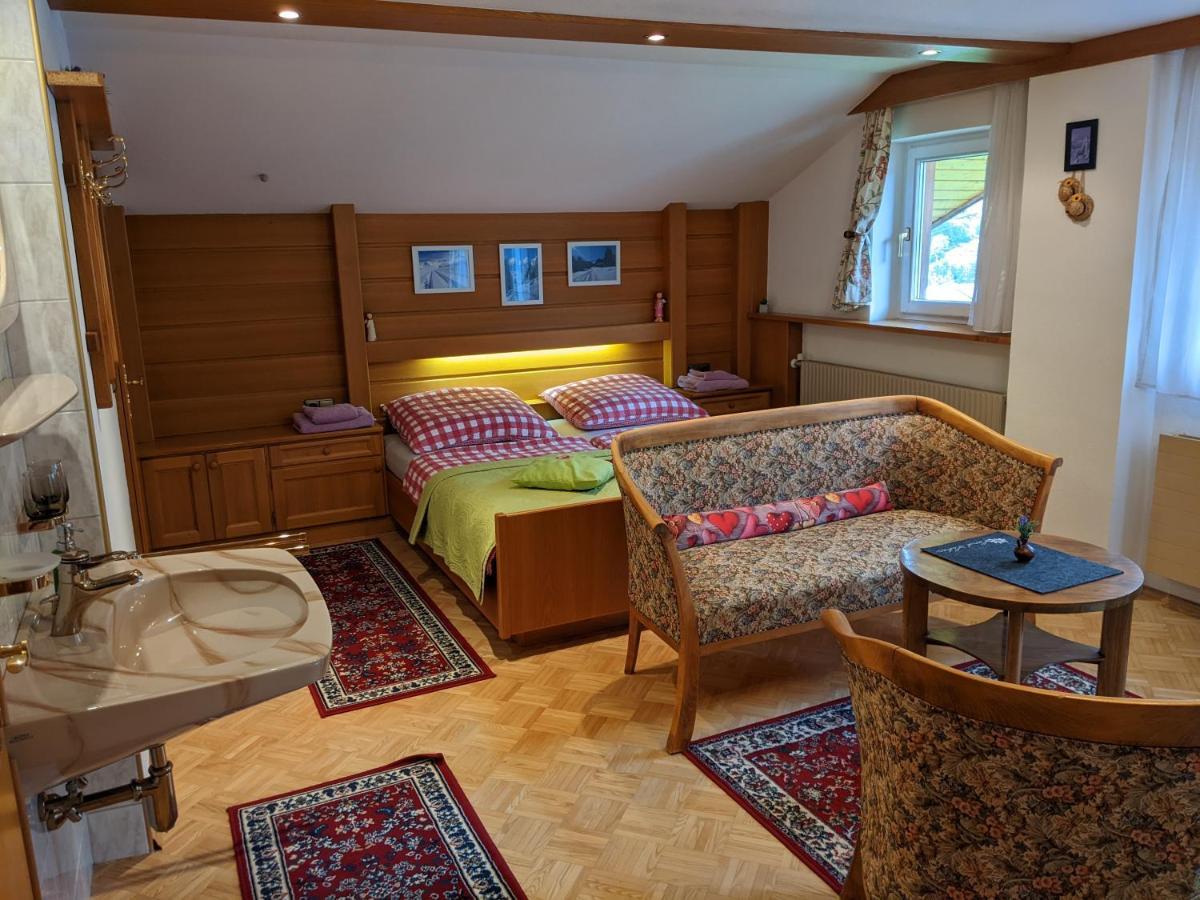 Montahaus Retro Apartments Vandans Δωμάτιο φωτογραφία