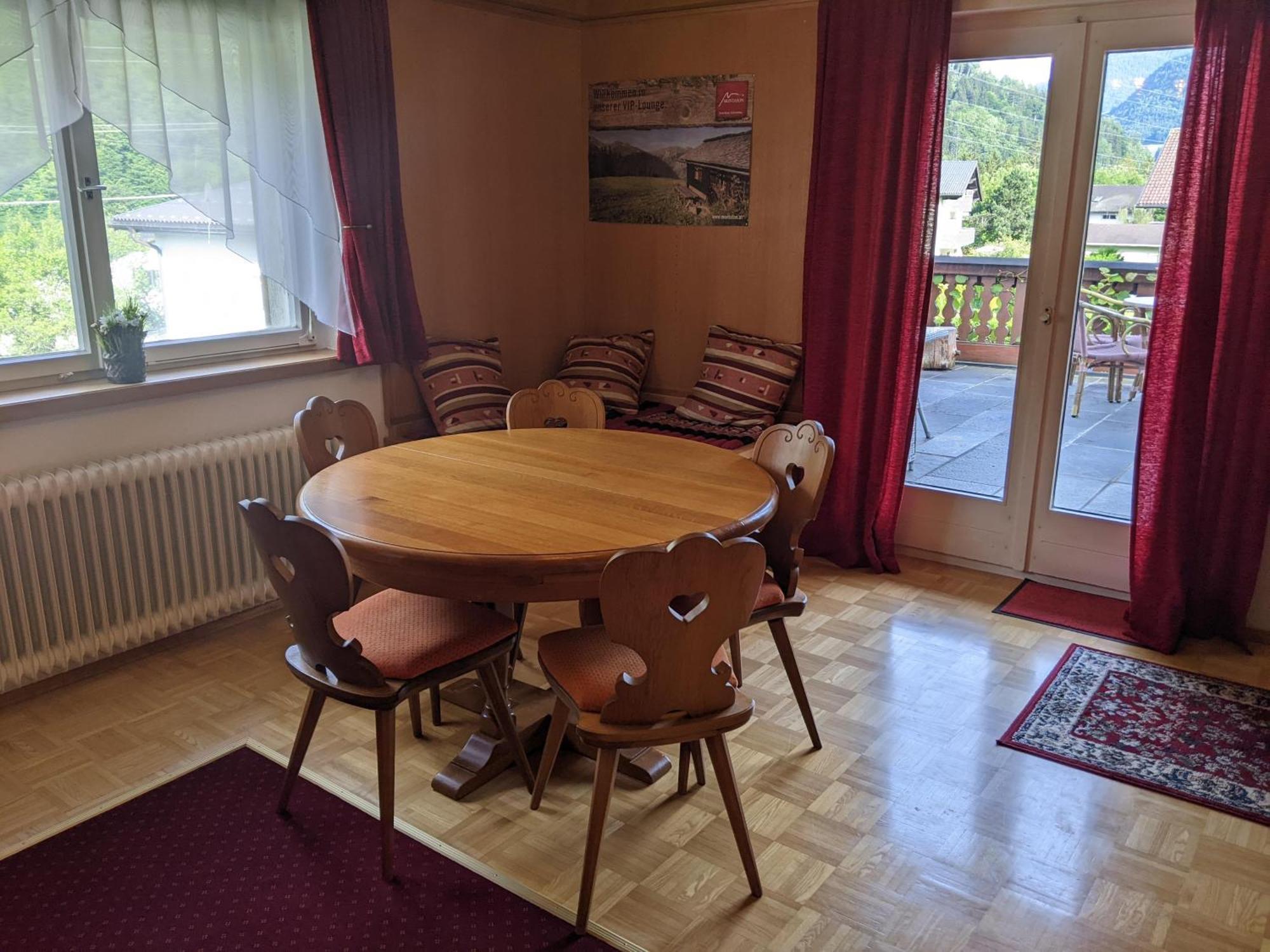 Montahaus Retro Apartments Vandans Εξωτερικό φωτογραφία