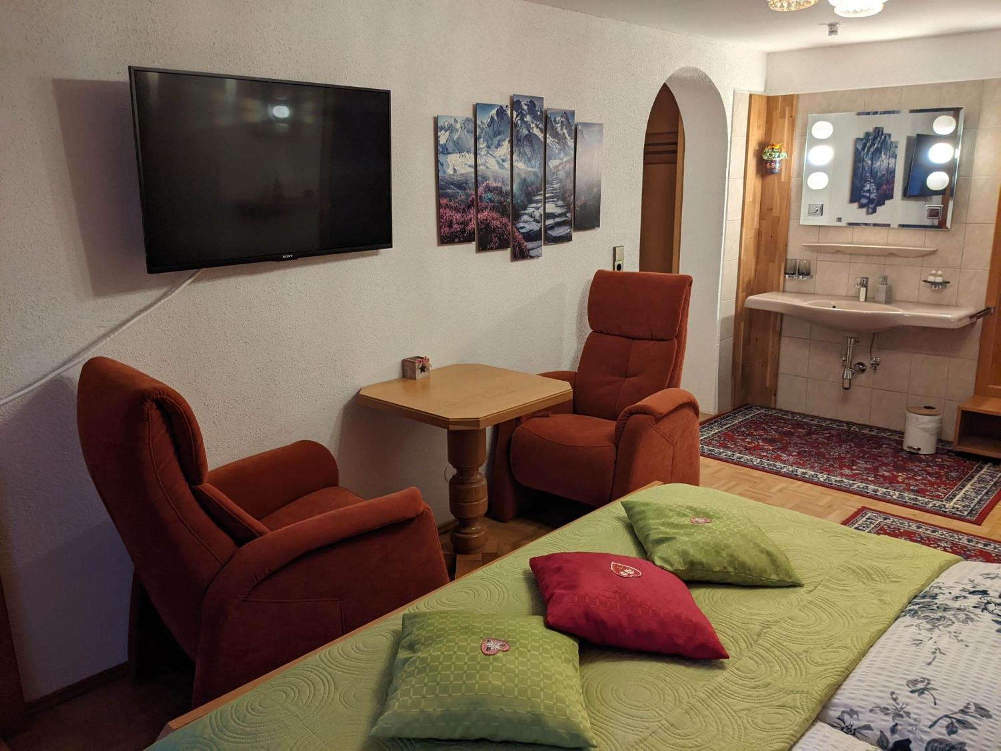 Montahaus Retro Apartments Vandans Εξωτερικό φωτογραφία